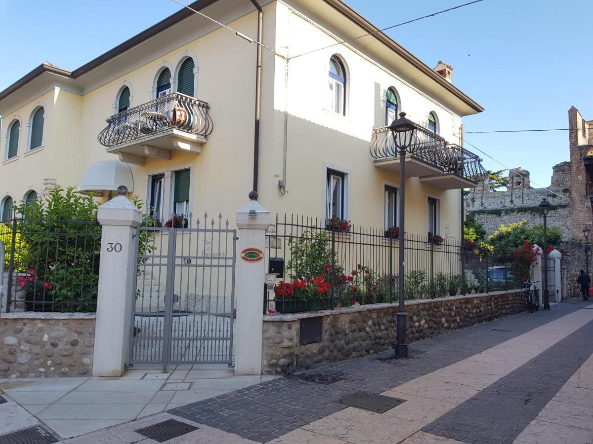 Hotel Villa Cansignorio Lazise Exterior foto
