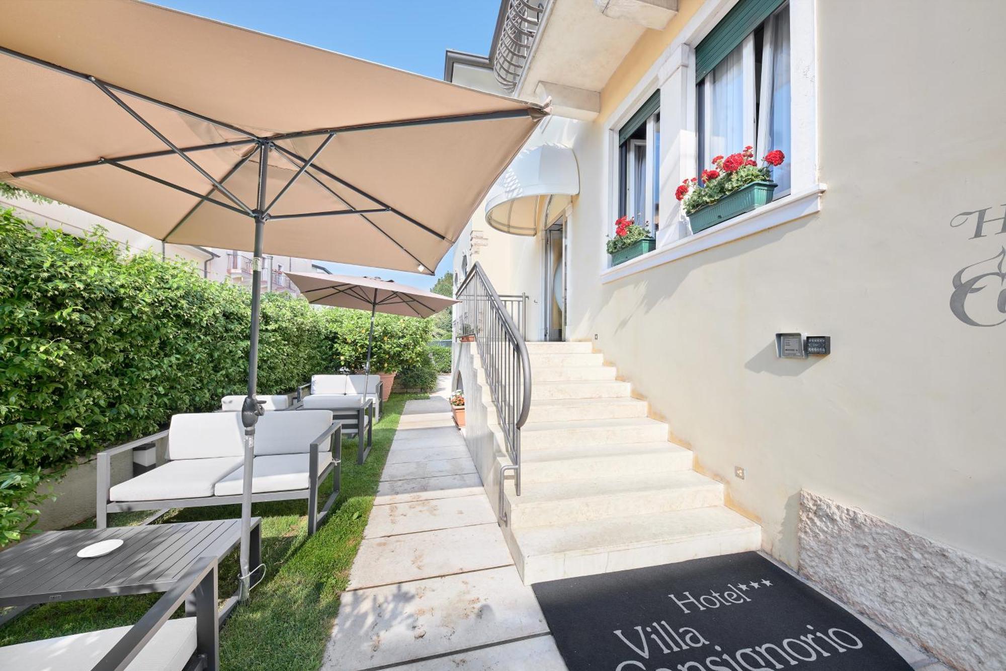 Hotel Villa Cansignorio Lazise Exterior foto